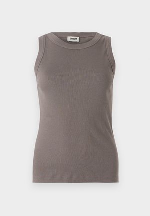 Camisola cinza com nervuras, de decote redondo e sem mangas, feita de um tecido suave e texturizado. Silhueta simples e ajustada.