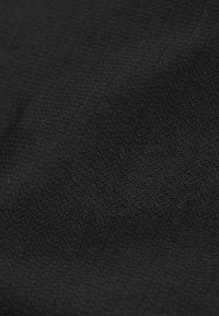 Next TEXTURED SINGLE CUFF - Vapaa-ajan kauluspaita - black