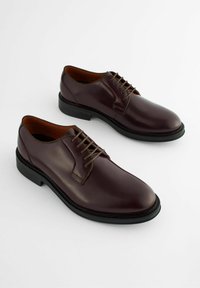 Next GLOSS DERBY - Derbies - brown