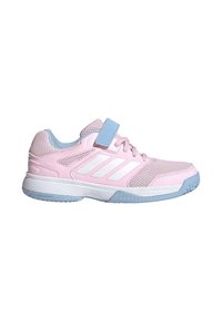 Rosa Sportschuh mit einem Obermaterial aus Mesh, weißen Streifen und einem hellblauen Riemen. Verfügt über eine strukturierte Sohle und ein unterstützendes Design für Komfort.