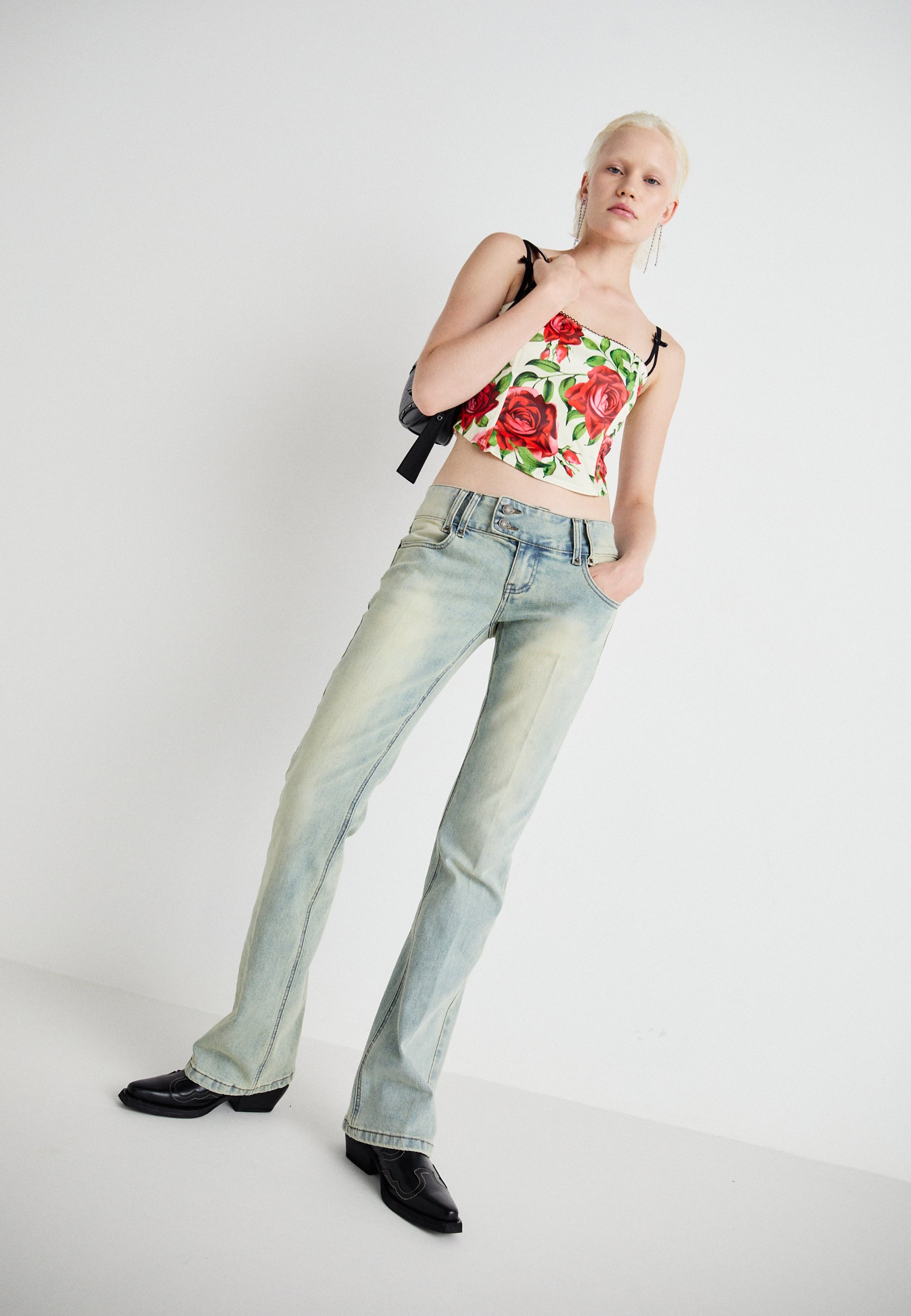 Jaded London THIRTEEN - Bootcut jeans - light blue wash