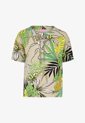 Korte mouwen, beige top met een levendig groen en zwart tropisch bladeren- en bloemenpatroon. Heeft een ronde halslijn en een trekkoorddetail.