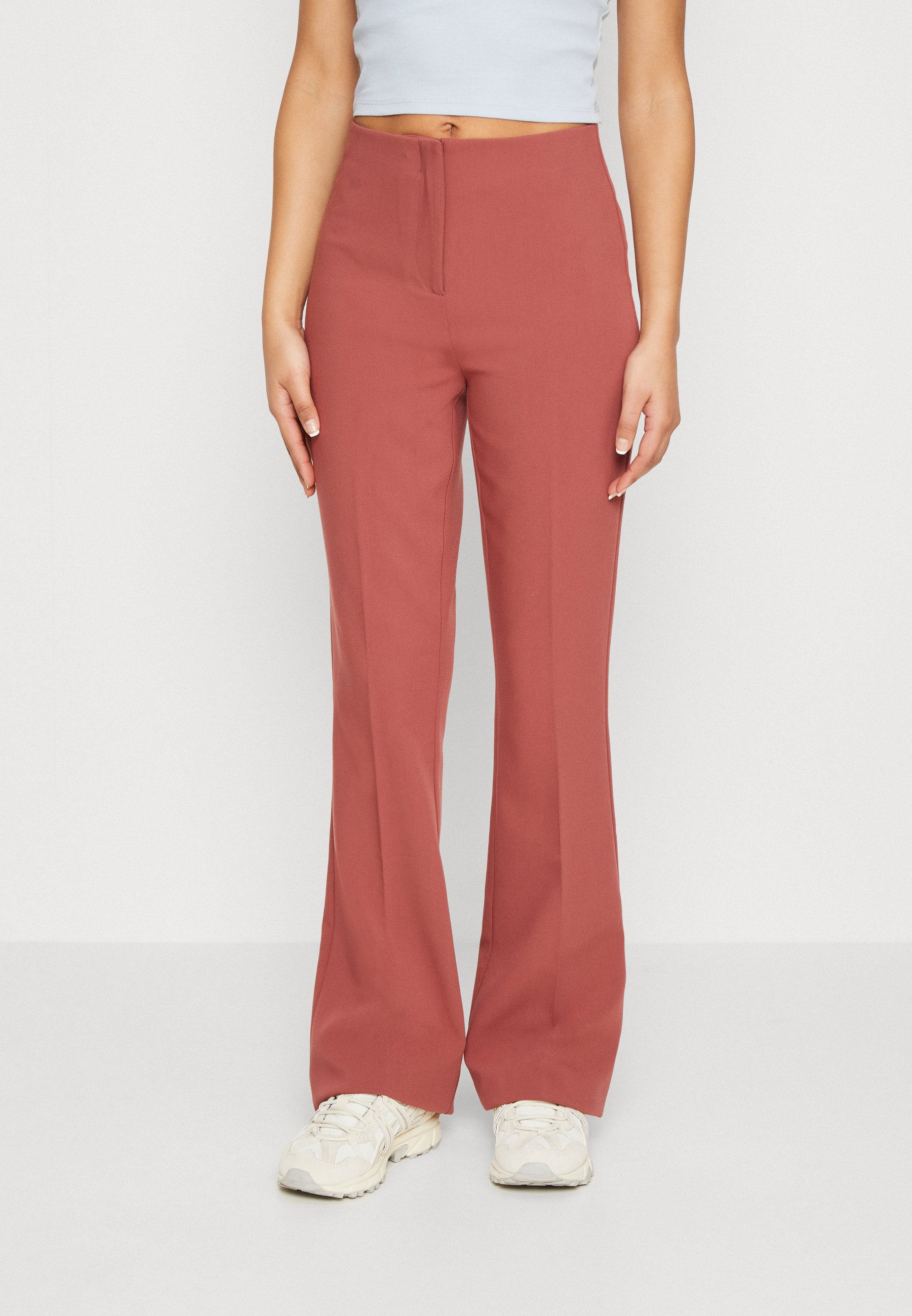 ONLY ONLEDINA FLARED PANT - Broek - apple butter/bruin - Zalando.nl