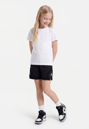 Jordan, SHE'S AN ALLSTAR DIMAOND - Shorts - off noir