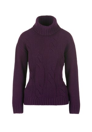Lila pulover z visokim ovratnikom in vzorcem kabla, z rebrastimi manšetami in robom. Izdelan iz debele pletenine, ki daje teksturiran videz.