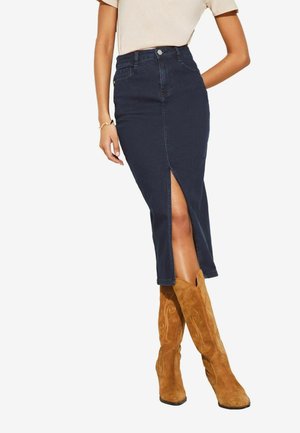 HIGH RISE SPLIT FRONT DENIM - Pencil skirt - dark blue wash