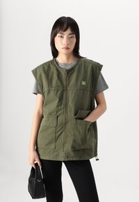 American Vintage RYGYBAY - Strukirani kaput - kaki