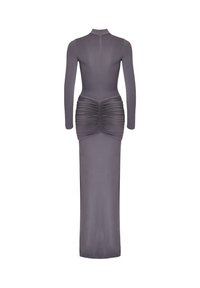 Vestido gris de manga larga y cuello alto con detalles fruncidos alrededor de las caderas y una silueta ajustada que llega hasta el dobladillo a la altura del tobillo.
