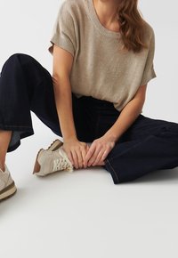 TATUUM T-shirt basic - beige
