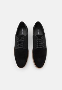 Pier One Derbies - black