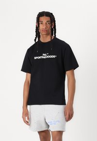 Pal Sporting Goods NEW TRADEMARK UNISEX - Apdrukāts T-krekls - black/white
