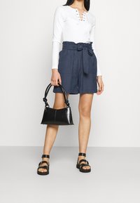 ONLY Šortky - dark blue