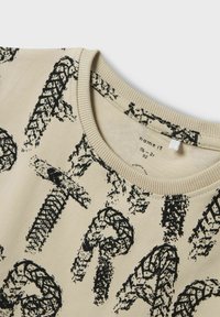 Name it REGULAR FIT - T-shirt con stampa - peyote