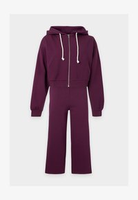 Επιλέχθηκε, plum perfect