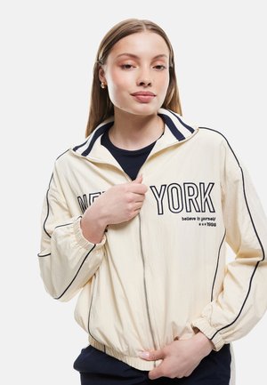 Bombertakki - off white