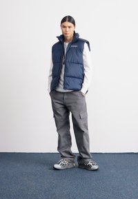 Columbia PUFFECT VEST - Strukirani kaput - collegiate navy