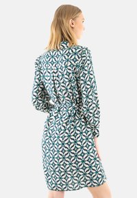 LA PETITE ÉTOILE RUKA - Vestido camisero - bleu