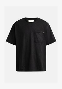 Selected, black