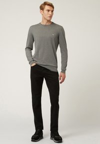 Harmont & Blaine PARICOLLO ATTACCO STAGIONE - Sportska majica - grigio scuro screziato