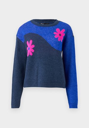 Maglione lavorato a maglia blu con un design a onde blu navy e motivi floreali rosa. Presenta un collo rotondo e polsini e orlo a coste.
