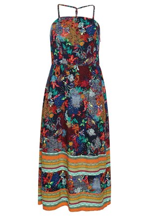 Strapless maxi-jurk met kleurrijke bloemmotieven en abstracte patronen in rood, blauw, groen en oranje, met horizontale gestreepte randen bij de zoom.