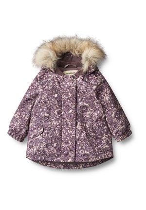 Cappotto invernale a motivo floreale viola, con cappuccio in pelliccia finta, chiusure a scatto e due tasche anteriori. Tessuto morbido e trapuntato.