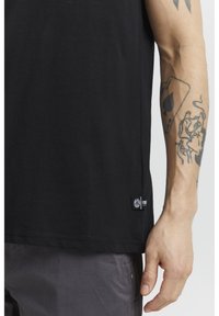 Solid SDVICENTE - Felső - true black