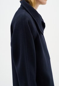 InWear THORAIW COLLAR  - Klasičan kaput - marine blue