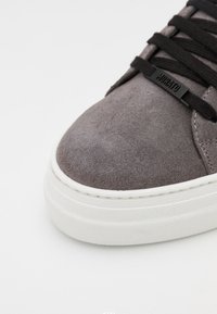 brooks ghost 12 womens size 11