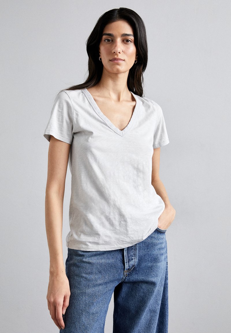 rag & bone THE SLUB VEE - Lihtne T-särk - grey