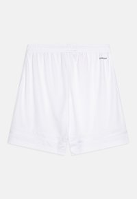Weiße Sportshorts aus leichtem Material, mit einem elastischen Bund und einem minimalistischen Design, das zwei seitliche Schlitze nahe dem Saum aufweist.