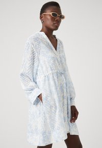 Samsøe Samsøe AMELIE DRESS - Marškininė suknelė - light blue