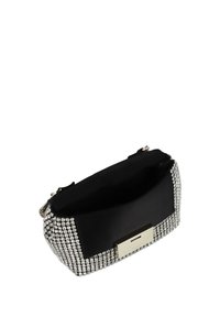 Borsa a mano nera in tessuto con un fronte decorato da strass, superficie liscia, forma rettangolare e una chiusura metallica.