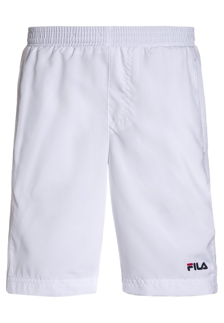 Pantalones cortos deportivos blancos hasta la rodilla con cinturilla elástica y pequeño logo de FILA en la parte inferior de la pierna derecha.