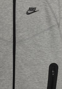 Nike Sportswear NSW TECH - Sweatjakke - dark grey heather/black