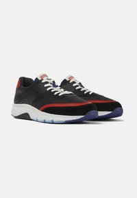 Camper DRIFT TWINS - Trainers - schwarz /rot