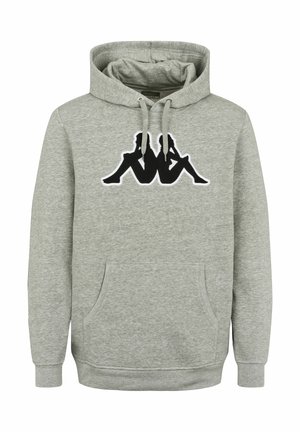 Sudadera gris de material suave, con un gran logo negro en el frente que presenta dos figuras, un bolsillo tipo canguro y puños acanalados.