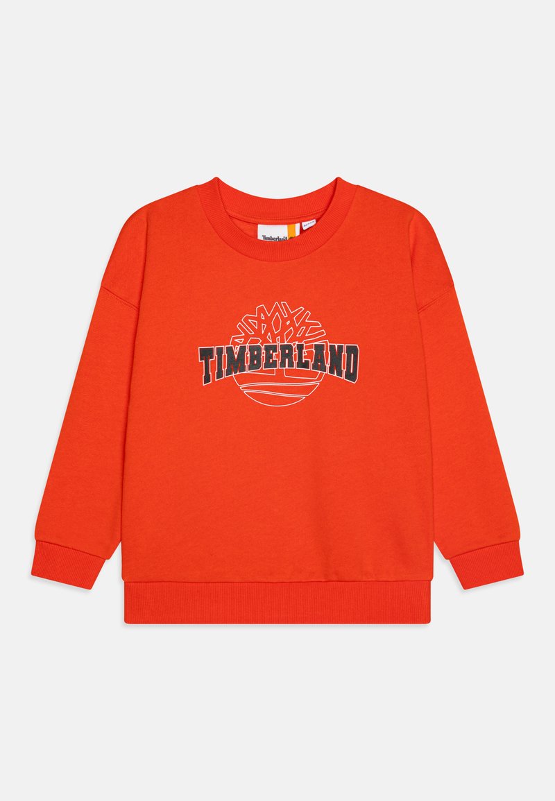 Sudadera de algodón roja con mangas largas, puños acanalados y un escote redondo. Presenta el logo de "TIMBERLAND" en impresión en blanco y negro en la parte frontal.