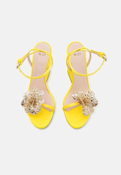 N°21 Korolliset sandaalit - yellow/light gold