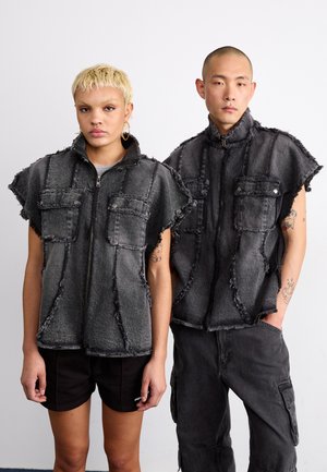 DISTRESSED UNISEX - Denimová bunda - black