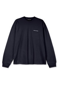 Long-sleeve black T-shirt made of cotton, featuring a crew neck and a small white "PEGADOR" logo on the chest. Smooth texture, regular fit.