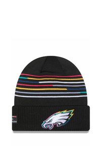 Schwarze Strickmütze mit mehrfarbigen Streifen und einem gestickten Adler-Logo auf der Vorderseite. Verfügt über einen umgeschlagenen Saum und ein strukturiertes Material.