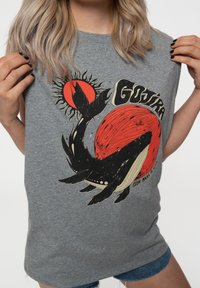 Paradiso Clothing GOJIRA WHALE MUSCLE - Top - grey