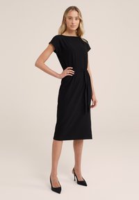 WE Fashion Dnevna obleka - black