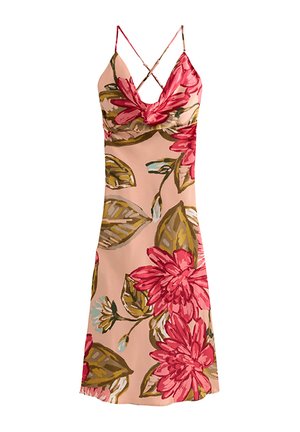 Mouwloze roze jurk met grote rode bloemen, groene bladeren en dunne kruislings lopende bandjes aan de achterkant.