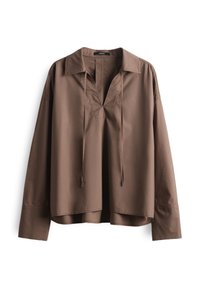 Bruine, lange mouwen pullover shirt van lightweight stof. Heeft een kraag en een V-hals met trekkoordjes. Losse pasvorm en rechte zoom.