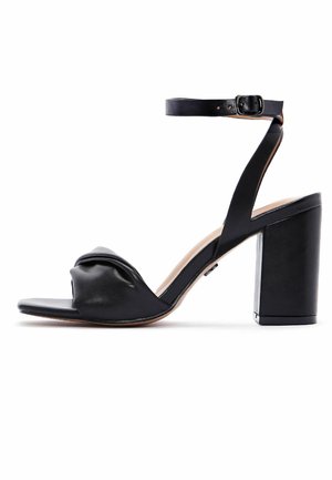 Derimod Sandalen - black