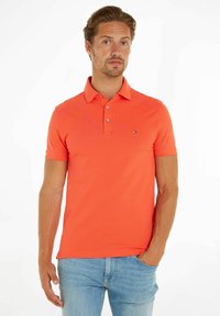 Tommy Hilfiger SLIM POLO - Polo - rost