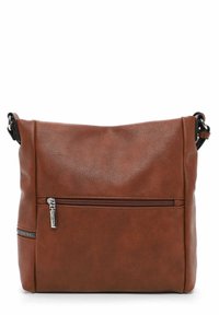 Sac à épaule en faux cuir marron avec une poche zippée, texture douce, forme rectangulaire, bandoulière ajustable et design minimaliste.