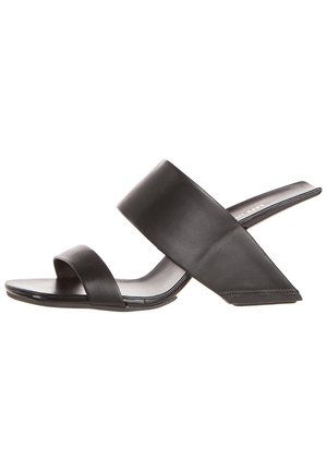 Mules med hæl - black